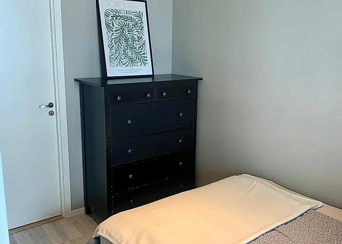 Lys Og Moderne 3-roms På Sandsli Bergen